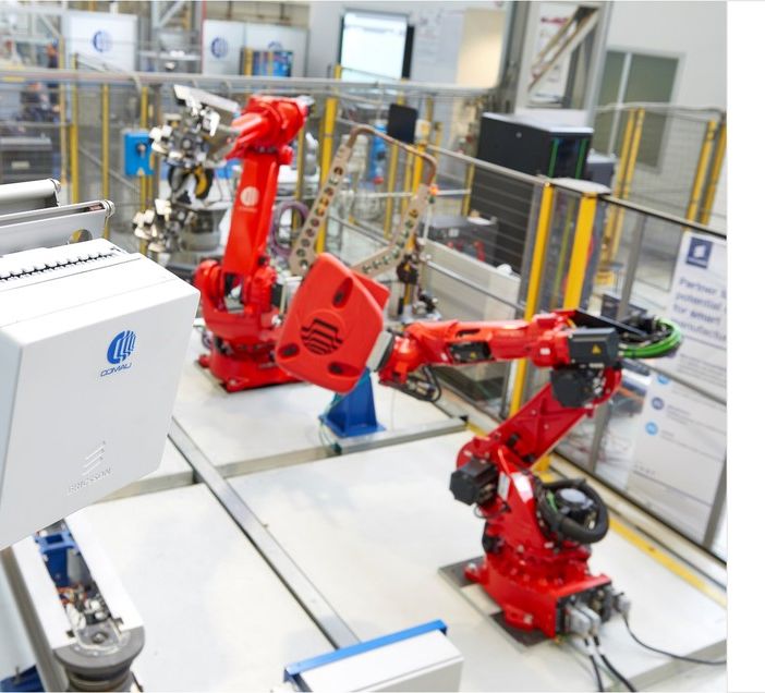 Ericsson, TIM e Comau abilitano la fabbrica del futuro attraverso il 5G, la robotica e il machine learning