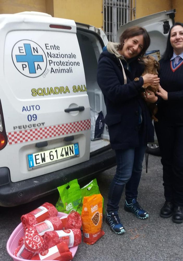 La Polizia locale di Nichelino si autotassa per aiutare il canile di Chieri
