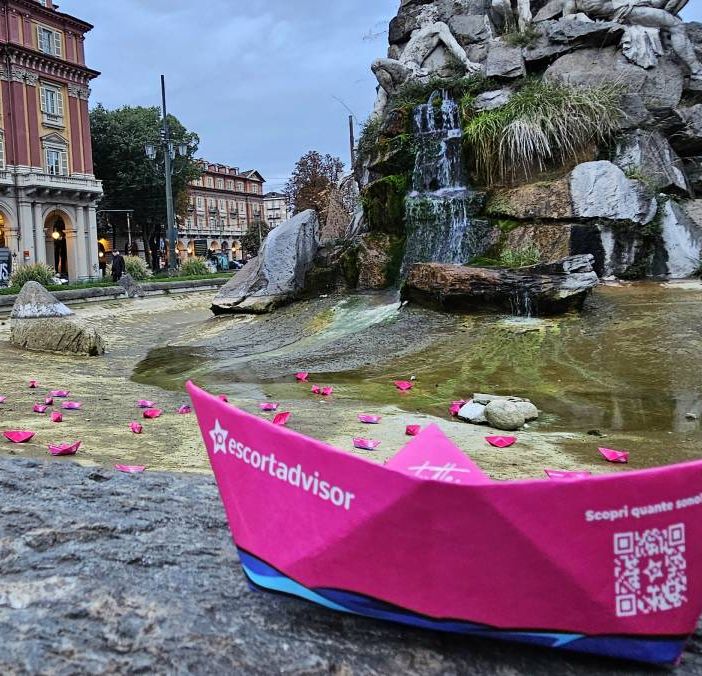 Non lo sapevamo, ma a Torino c’è un mare… di escort