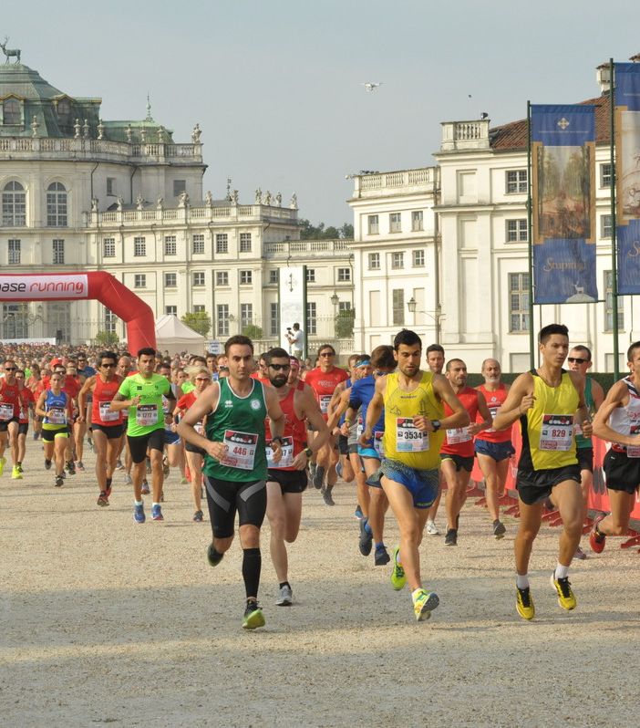 Oggi a Stupinigi si corre la terza tappa della Maratona Reale