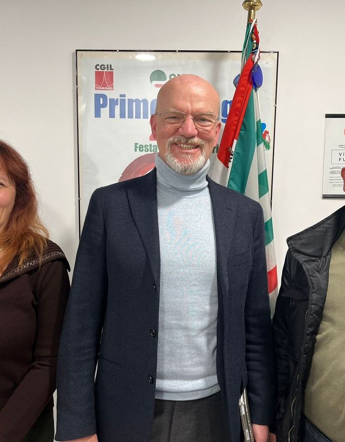 Tre persone insieme