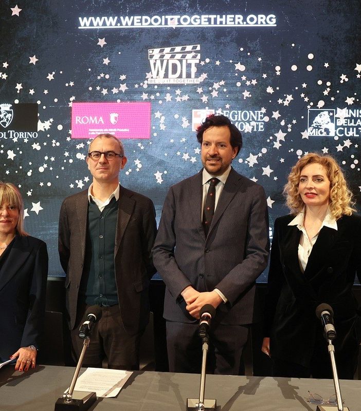 “La Biblioteca della Solidarietà” di Torino arriva in Centro Italia