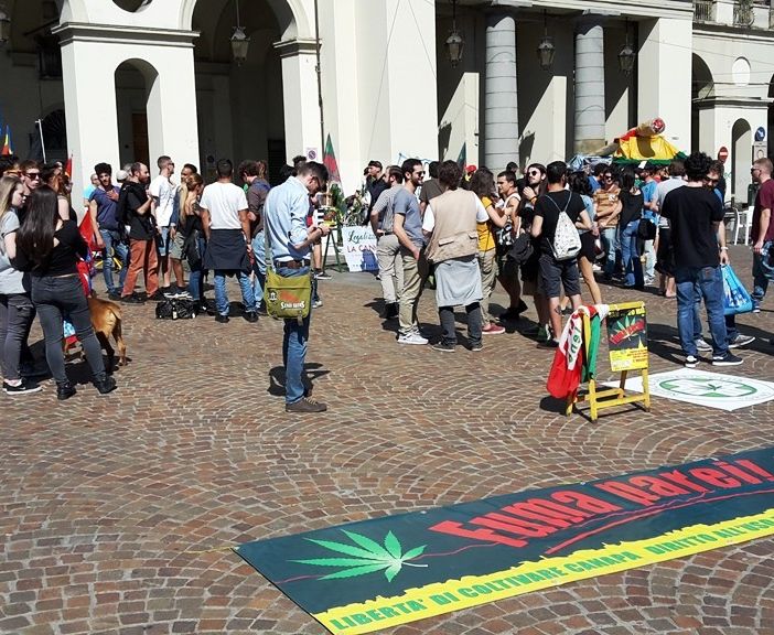 Fuma Parei: insieme per la cannabis e contro le mafie