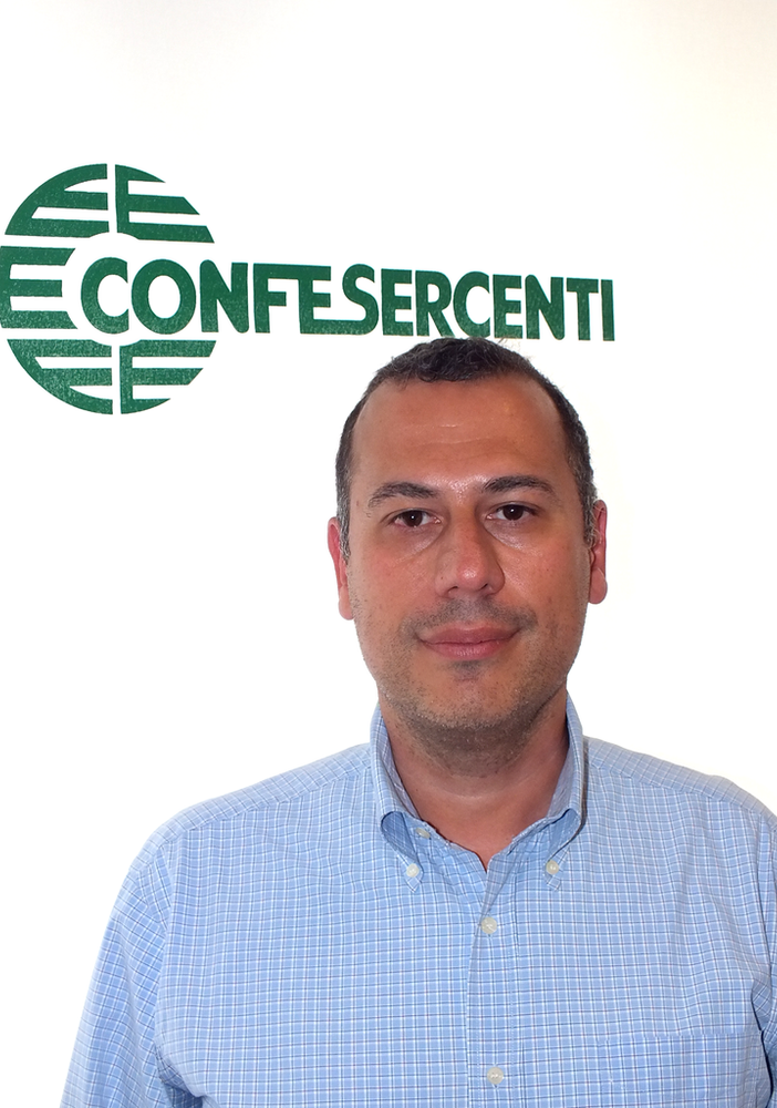 Confesercenti: “Cedolare secca sugli affitti commerciali e web tax per salvaguardare i negozi di vicinato”