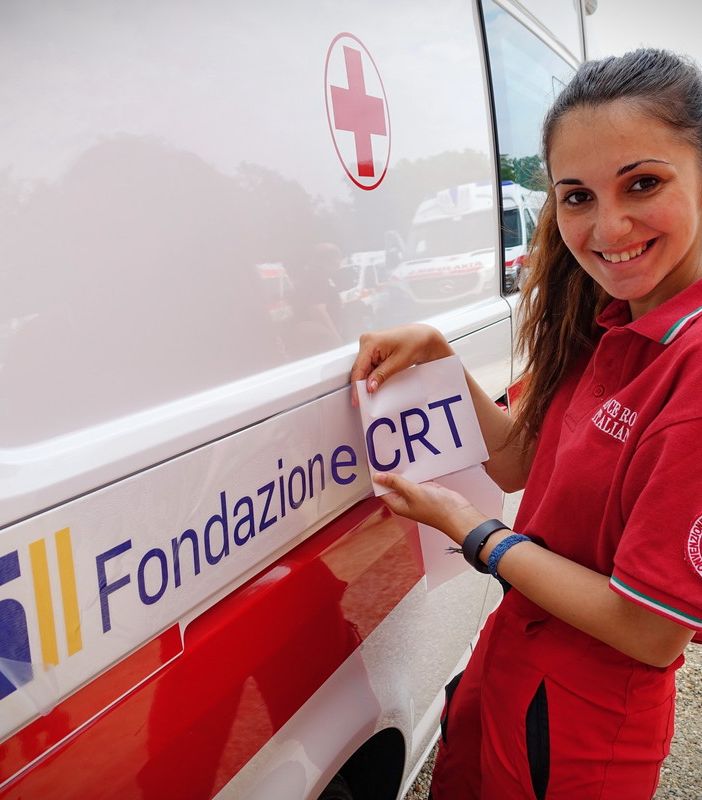 La Croce Rossa Italiana conferisce la medaglia d'oro alla Fondazione CRT