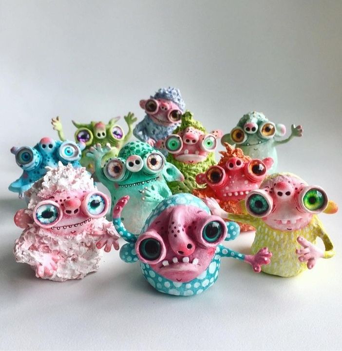 Urban Monsters, creazioni in carta dell'artista Miranda Mulder