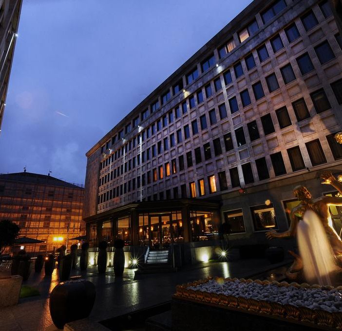 Senza stipendio da aprile, domani scioperano gli addetti al ristorante del Golden Palace di Torino