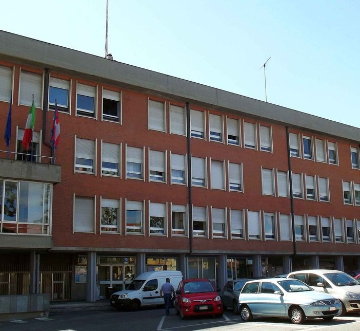 Grugliasco, esplode la polemica in Comune. I Verdi: &quot;Bianco e Martino hanno chiesto il bonus Covid, si dimettano&quot;