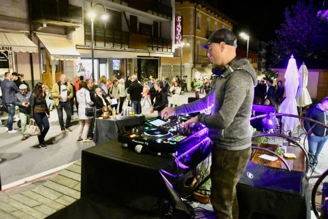 &quot;GustiAmo Bardo&quot;, grande partecipazione di pubblico per la festa dell'arrivo dell'estate