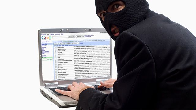 Pirata informatico sottraeva i pagamenti digitali delle aziende con la frode: arrestato 30enne