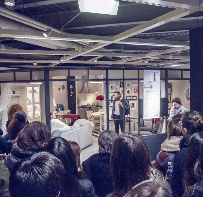 Telefono Donna  Ikea assieme per la Giornata internazionale contro la violenza sulle donne