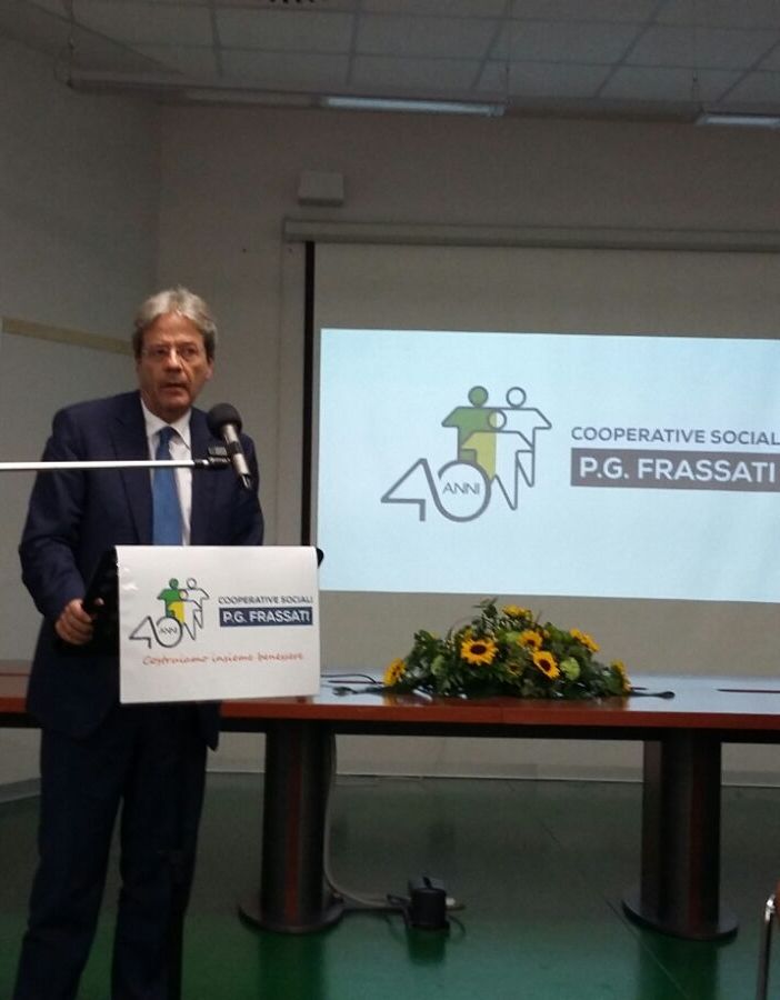 Gentiloni a Torino: &quot;Qui ho visto l'Italia sociale che risponde alle esigenze&quot; (fotogallery)