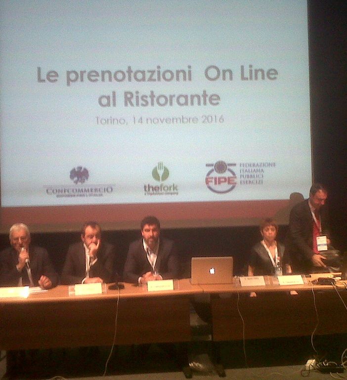 Ristoranti, il futuro sono le prenotazioni on line