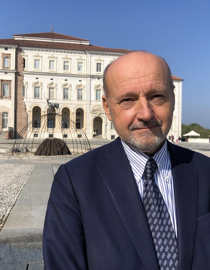 L’Igloo di Mario Merz celebra i 14 anni della Reggia di Venaria