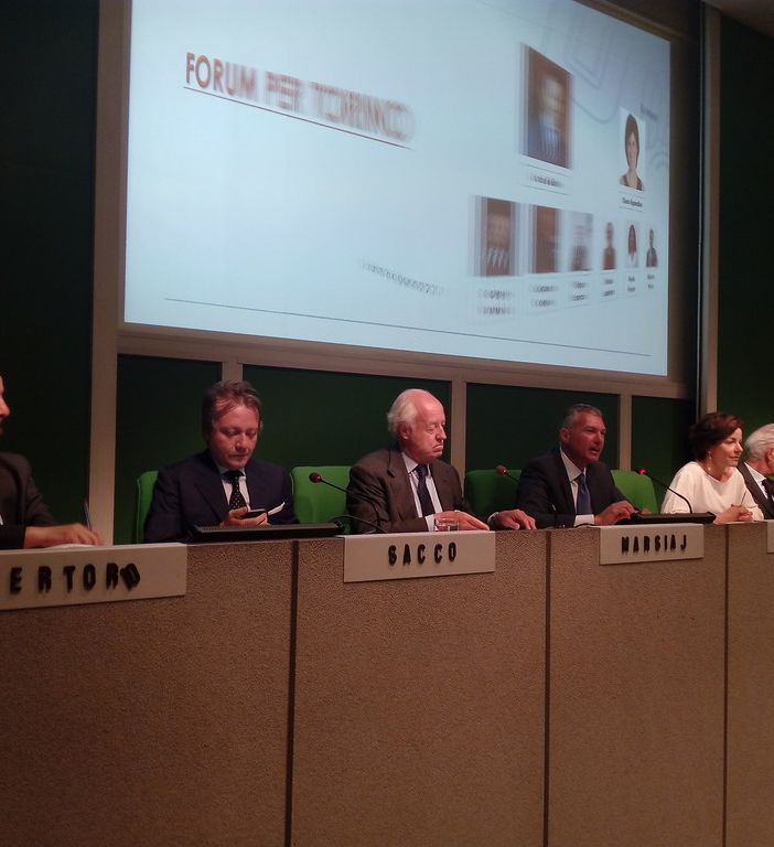 Appendino nel mirino di Confindustria Torino: &quot;Alla città mancano prospettiva e senso di marcia&quot;