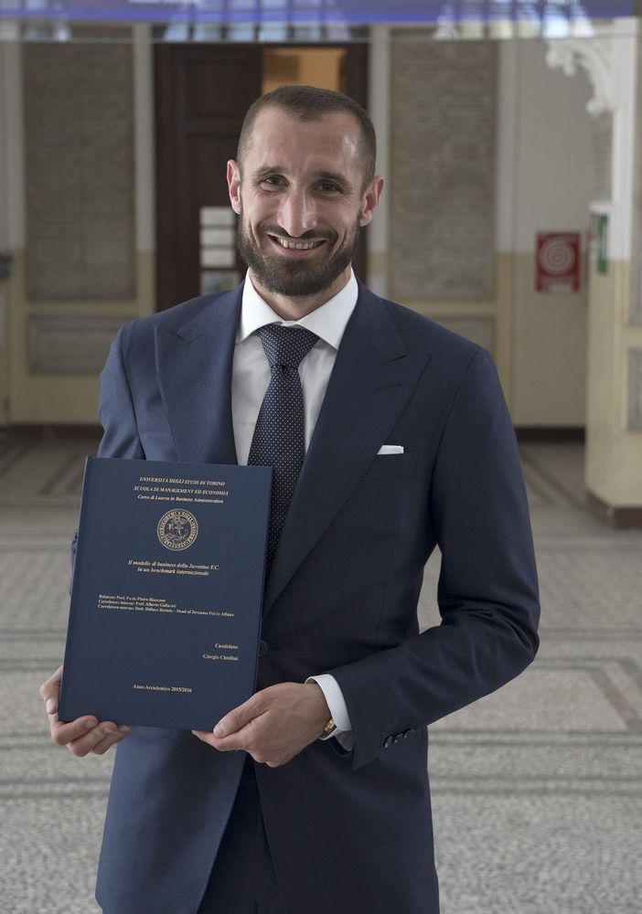 Da oggi a Torino chiamatelo Dottor Chiellini