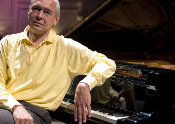 Torna all’Unione Musicale il leggendario pianista croato Ivo Pogorelich