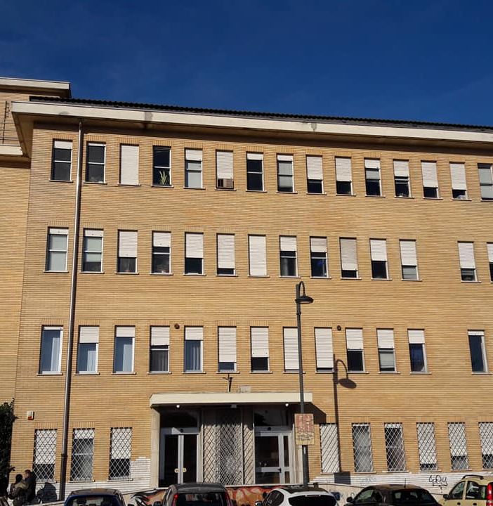 Da domani gli ambulatori dell'Asl To5 eseguiranno solo le prestazioni urgenti
