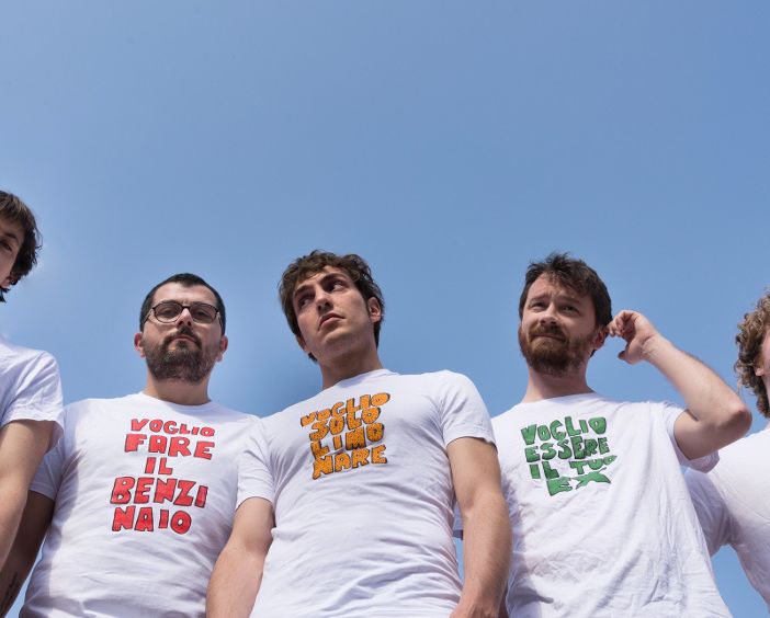 Lo Stato Sociale presenta l'autobiografia del gruppo al Circolo dei lettori