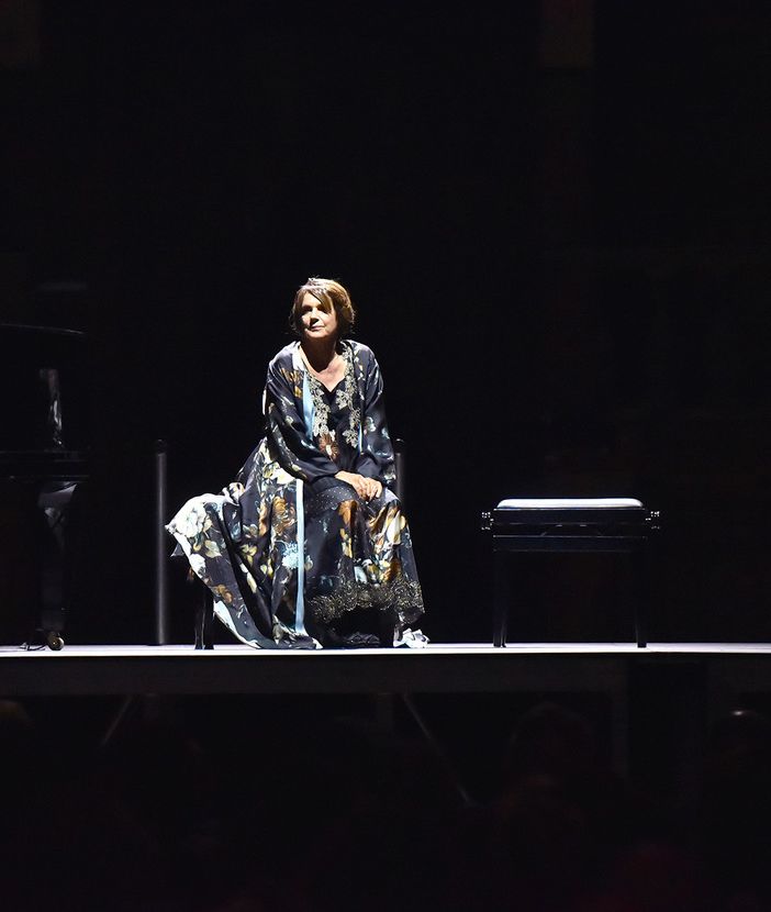 Nichelino, martedì sera va in scena La Traviata di Lella Costa al teatro Superga