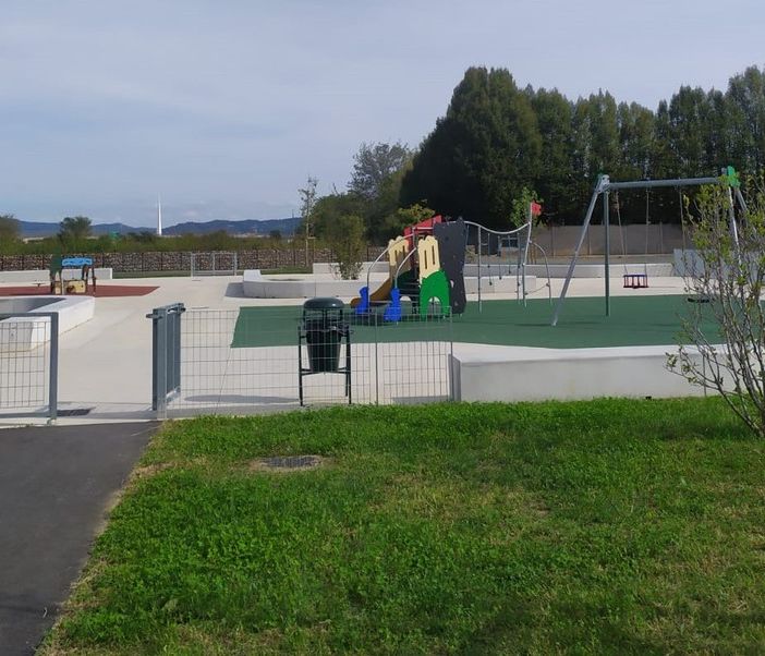 Giochi, campetti, orti, acqua e tanto verde: i “Laghetti” cambiano volto alla Falchera
