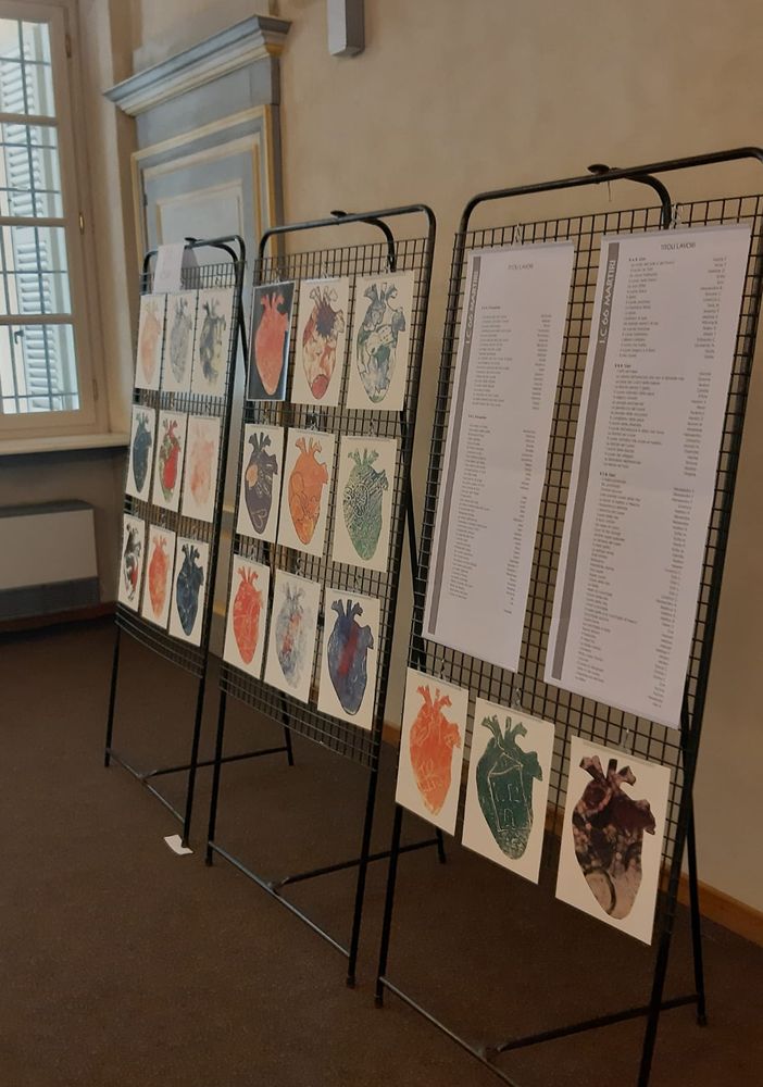 &quot;Lasciare un segno&quot;: una mostra sui laboratori d'arte realizzati dagli studenti di Grugliasco