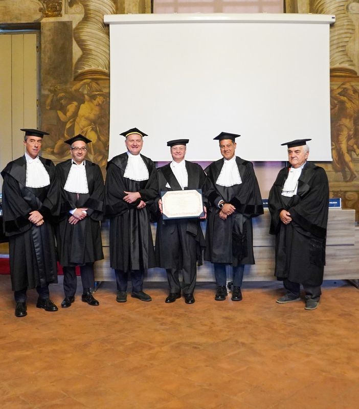 Il politecnico conferisce la la laurea honoris causa in Ingegneria civile a Enrico Ghella