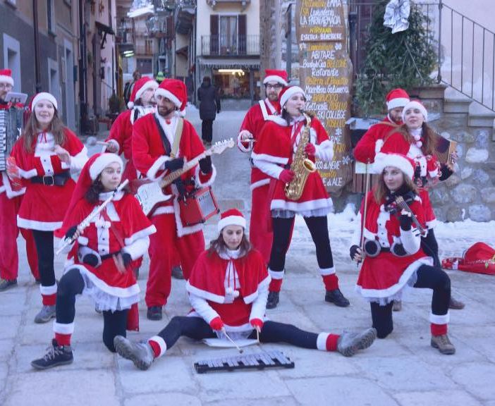 Limone: nel weekend dell’Immacolata musica e animazione al villaggio di Babbo Natale