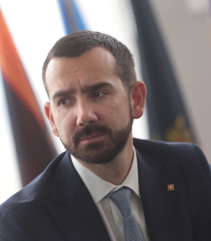 L'assessore regionale all'Ambiente Matteo Marnati