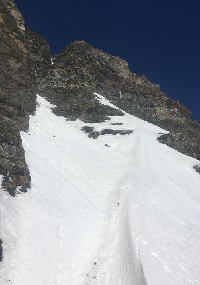 Il corpo di un alpinista recuperato sotto la punta del Monte Muret, nei pressi del Rocciamelone