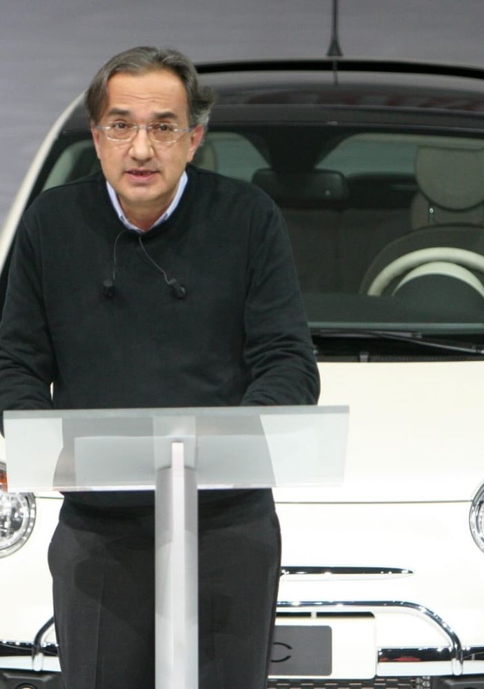 L'addio a Marchionne, il lutto ai tempi dei social network