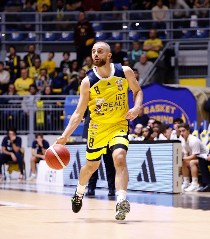 Basket, per la Reale Mutua sfida casalinga fondamentale contro l'Urania Milano