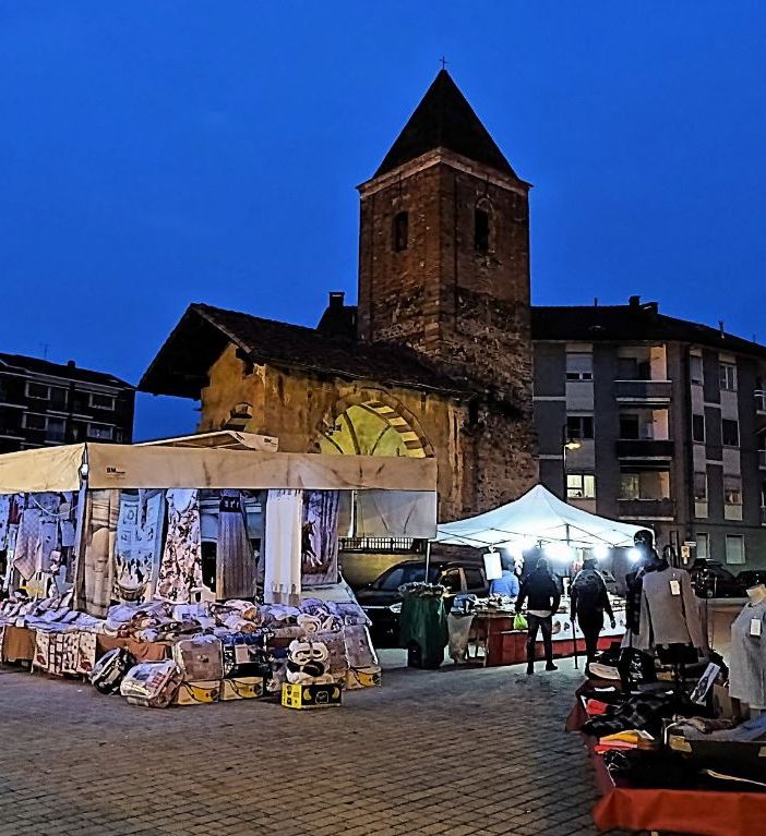 Gran mercatino di Natale ad Alpignano con la prima edizione del “Winter Street food”