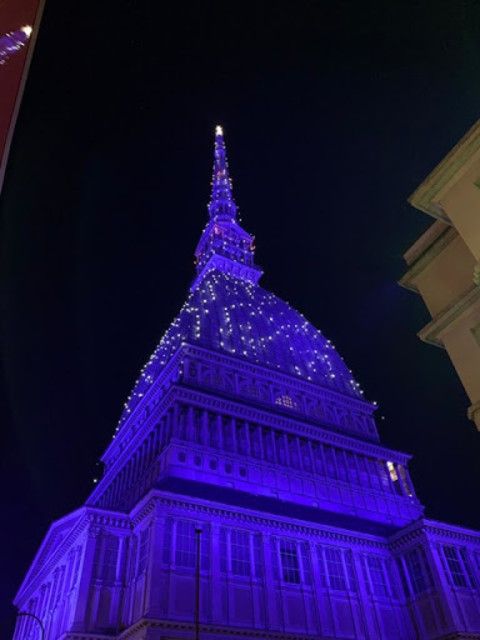 No al bullismo, fino a domenica illuminazione speciale della Mole