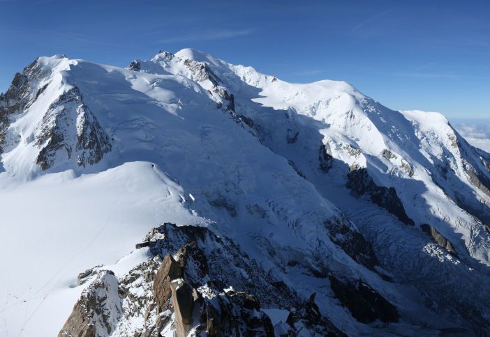 Poche le speranze di ritrovare vive le tre persone di Bardonecchia disperse sul Monte Bianco