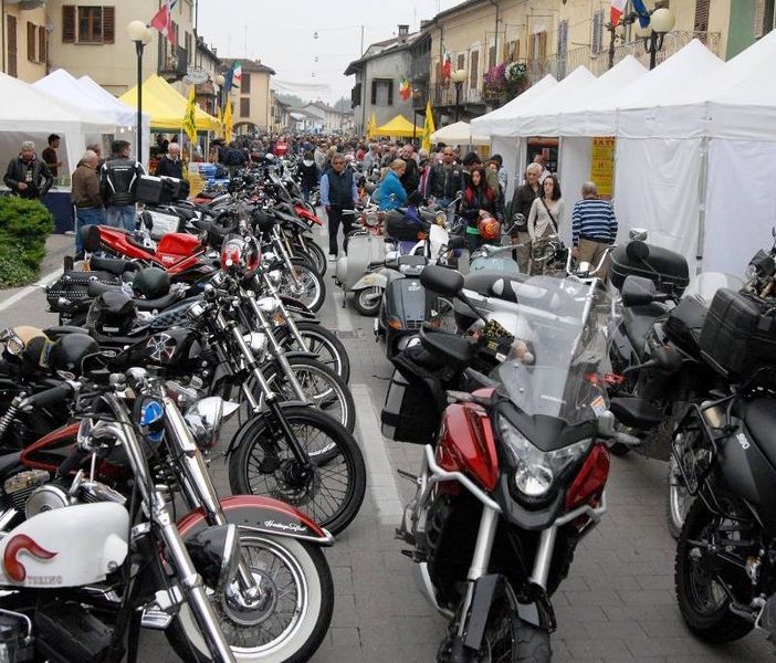 Il motoraduno alla &quot;Sagra dei Pescatori&quot;