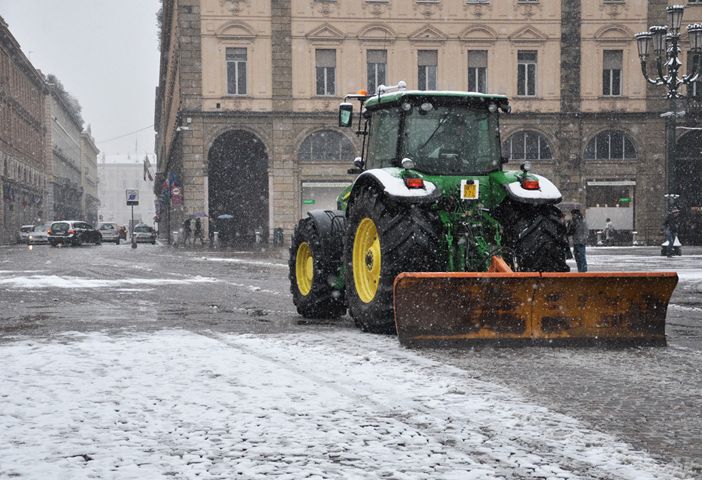 Neve e ghiaccio del 10 e 12 gennaio: Lapietra risponde in consiglio comunale