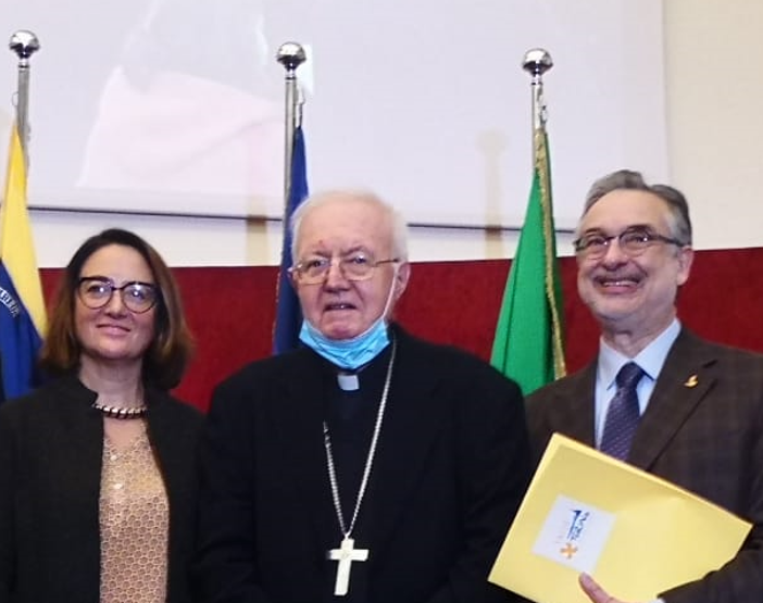 L'arcivescovo Nosiglia in Comune