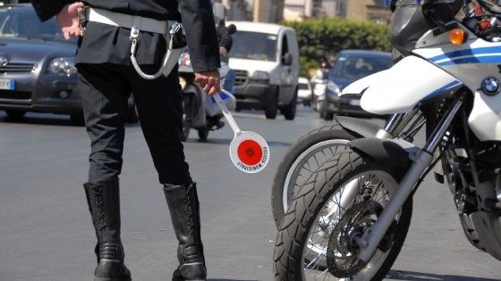Ladro pentito si consegna alla Polizia Municipale di Torino
