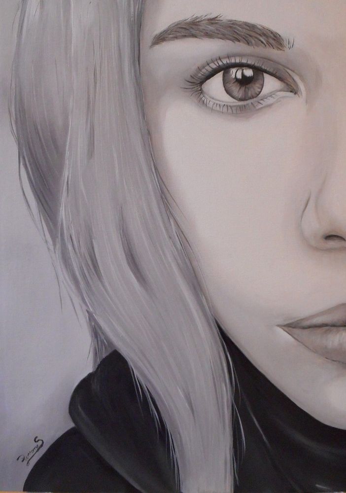 La Mirafiori Gallery si apre alle figure femminili di Silvia Perrone