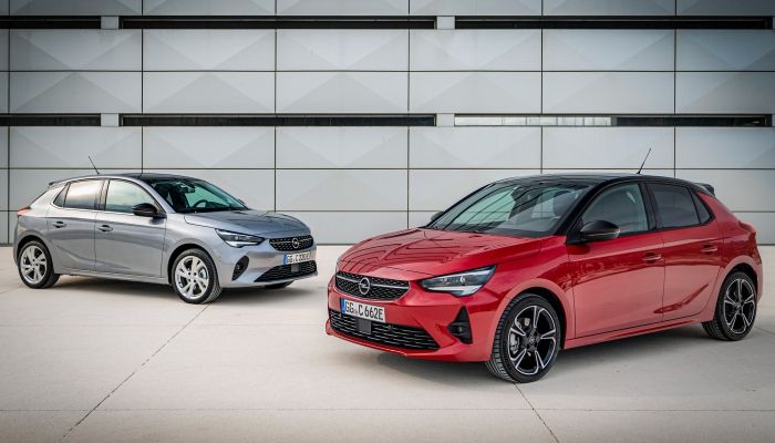 Opel estende la gamma di Corsa-e con batteria elettrica