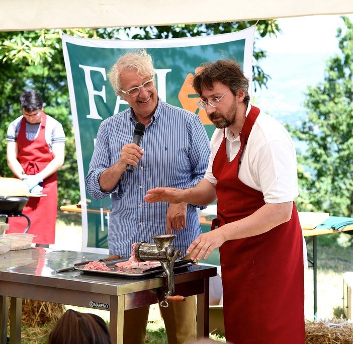 Nel fine settimana al Castello e Parco di Masino torna Paesi e Paesaggi del Gusto