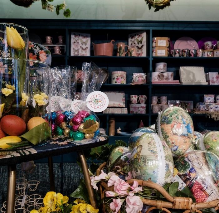Alla Bottega Paideia di Torino tanti regali per una Pasqua solidale