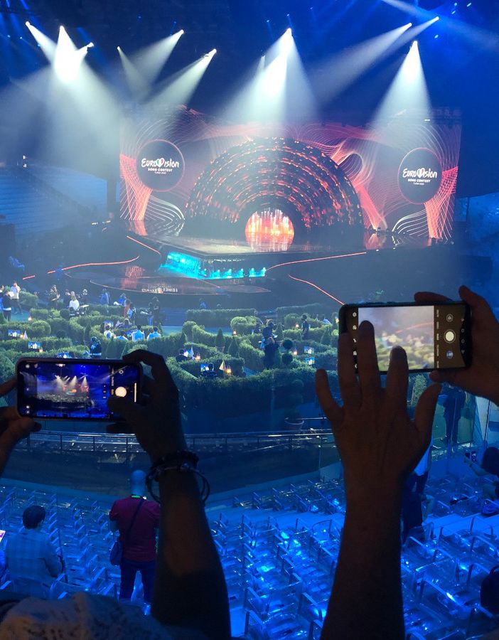 Eurovision: dai camerini al palco, uno sguardo dentro il Pala Isozaki