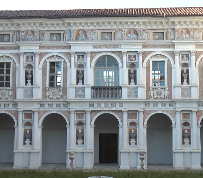 Palazzo Cravetta Muratori a Savigliano