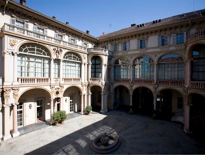 Invecchiare nelle comunità, curarsi in casa propria: convegno a Palazzo Lascaris