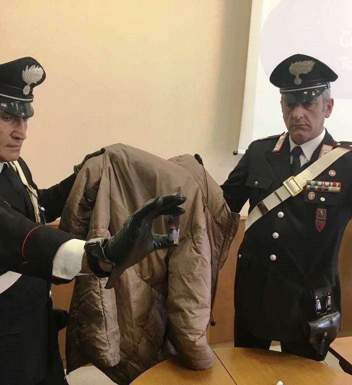 Piazza Derna a Torino: bruciate tre auto del car sharing elettrico, arrestato il piromane