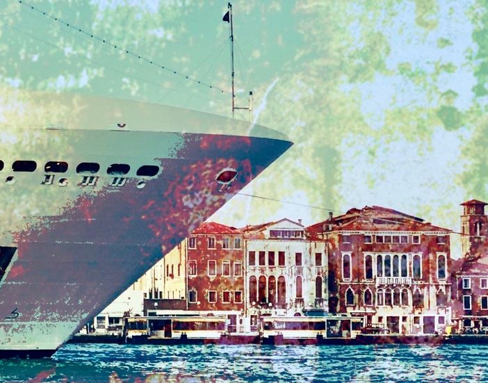 Simbolismo e stupore lagunare: Tullio Candeloro immortala Venezia a Paratissima