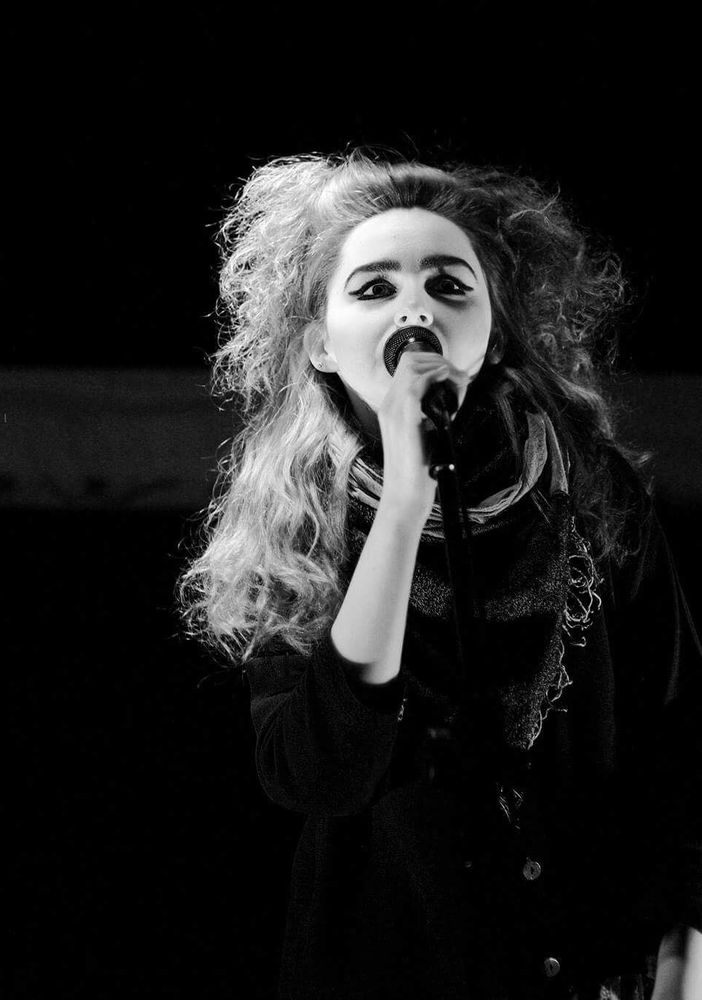 Questa sera, a Off Topic, arriva “Poetronica”: dove poesia ed elettronica si incontrano