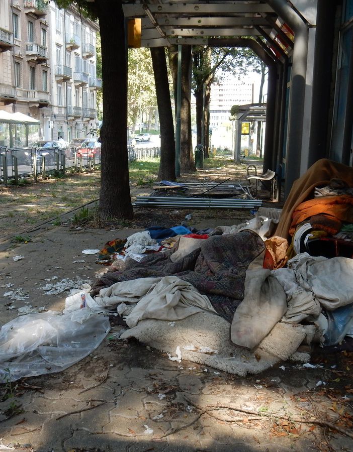 Un parco lineare al posto dei binari morti: l'idea di Torino Stratosferica per corso Gabetti